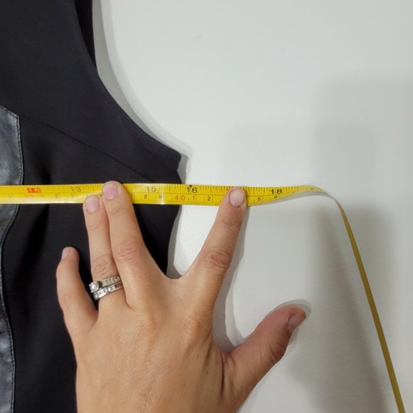 Tristan | Black Faux Leather Peplum Sleeveless Shirt Top Zipper Back Stretch S - Picture 7 of 8